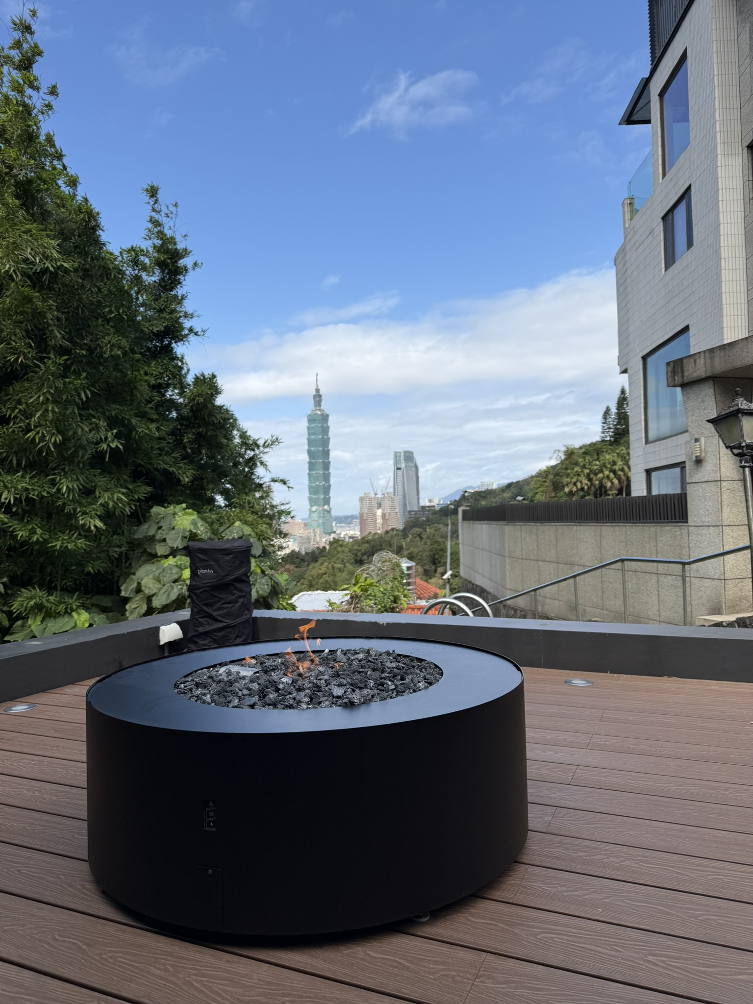 Planika Galio Star Black